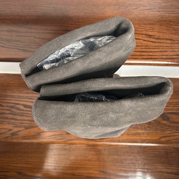 Baker’s Women’s Pull up Slouch Bonnie Boots, size 9, Gray, Suede, Preowned - Picture 14 of 15